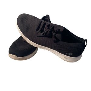 Skechers Women’s Black Athletic Shoes